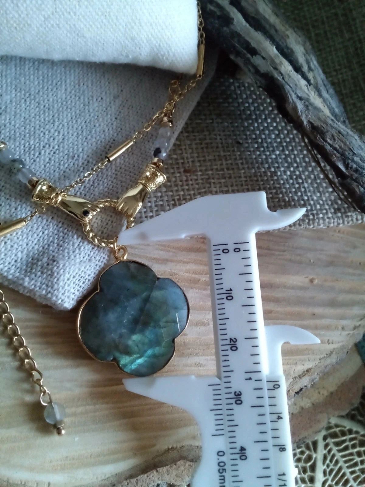 Collier pendentif trèfle en pierre de labradorite naturelle – photo 4